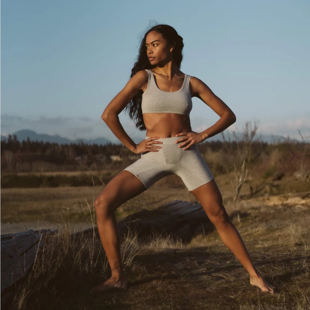 hu-ha Women's Bamboo Sporty Bra - EUC!